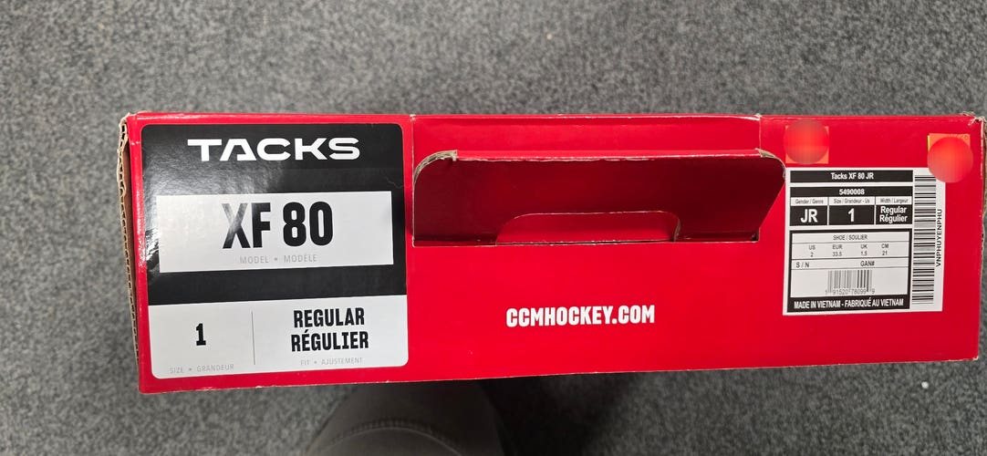 CCM Tacks XF 80 Hockey Skates Junior Size 1.0 Regular Width (New)