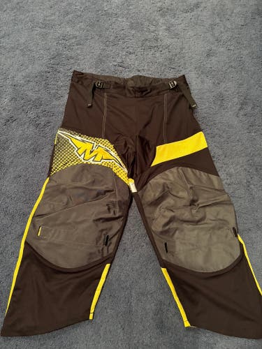 Large Mission Inhaler Inline Pants (Used)