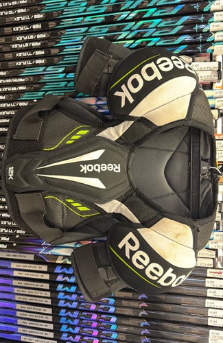 SR SM Reebok 12K Used Small Senior Ice Hockey Shoulder Pads Pad 12 K