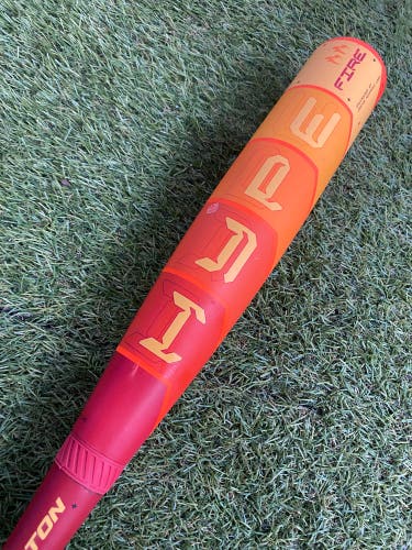 Easton Hype Fire (2 3/4") USSSA Bat (-10) 2025