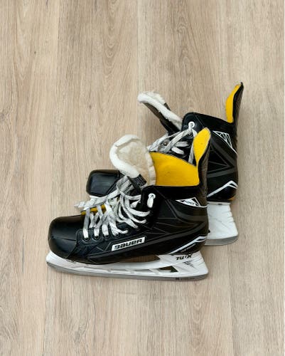 Bauer Supreme Force Hockey Senior Skates Regular Width Size 10 (Used)