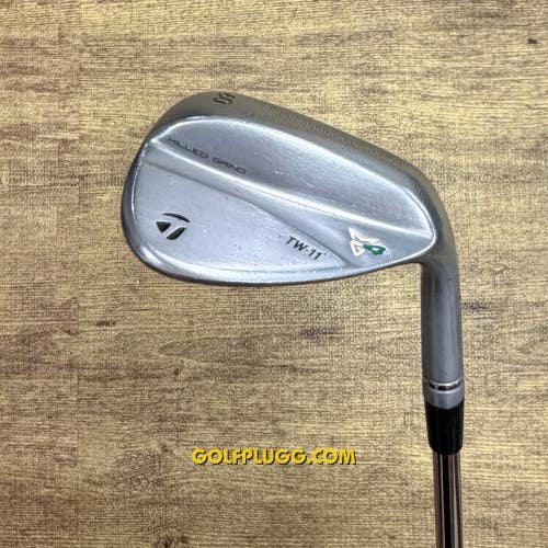 60 Wedge- Taylormade Milled Grind 4 / Dynamic Gold Steel, Wedge Flex (2859)
