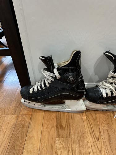Mission Pure Fly Hockey Skates Pro Stock 8.25 - Blue Jackets - Geoff Sanderson (Used)
