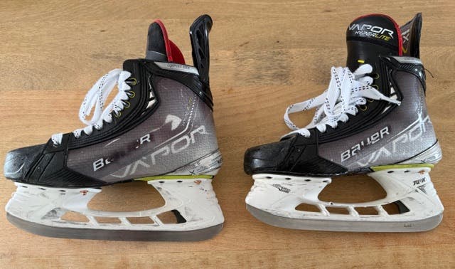 Bauer Vapor Hyperlite Hockey Skates Size 6 - Fit 2 (w/ backup steel included)