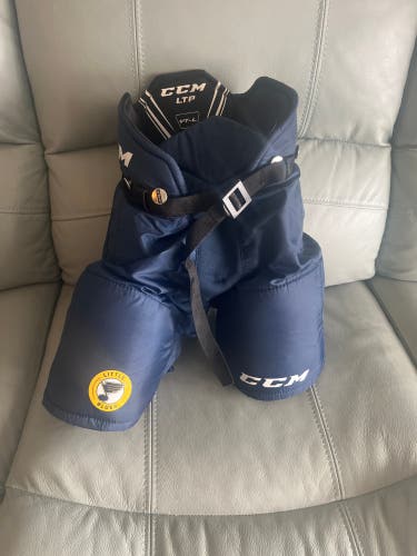 Youth Large CCM LTP Hockey Pants (Used)