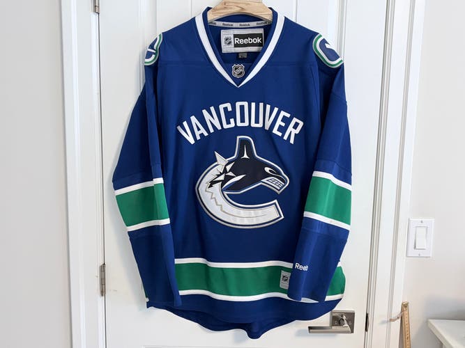 Authentic Reebok Vancouver Canucks Orca Blue Jersey Size XL Extra Large