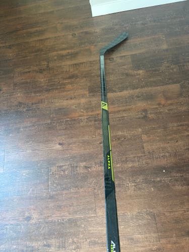 Warrior Alpha LX3 Pro Right Handed Hockey Stick P90TM 70 Flex