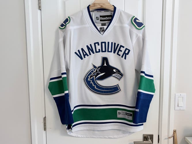 Authentic Reebok Vancouver Canucks Orca White Jersey Size Medium