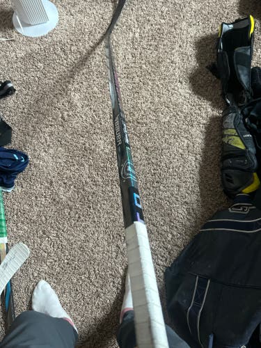 Senior Bauer Proto-R Right Handed Hockey Stick P90TM 70 Flex (Used)