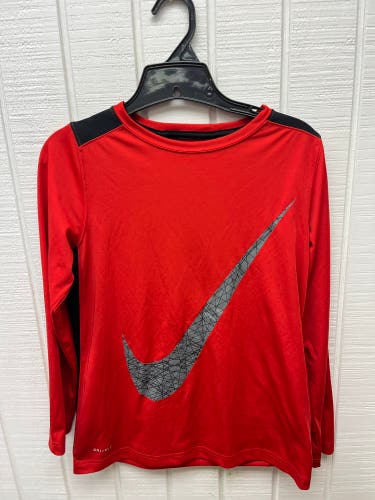 Nike Dri-Fit Red/Black/Grey Graphic Print Logo Tee Size Youth Large