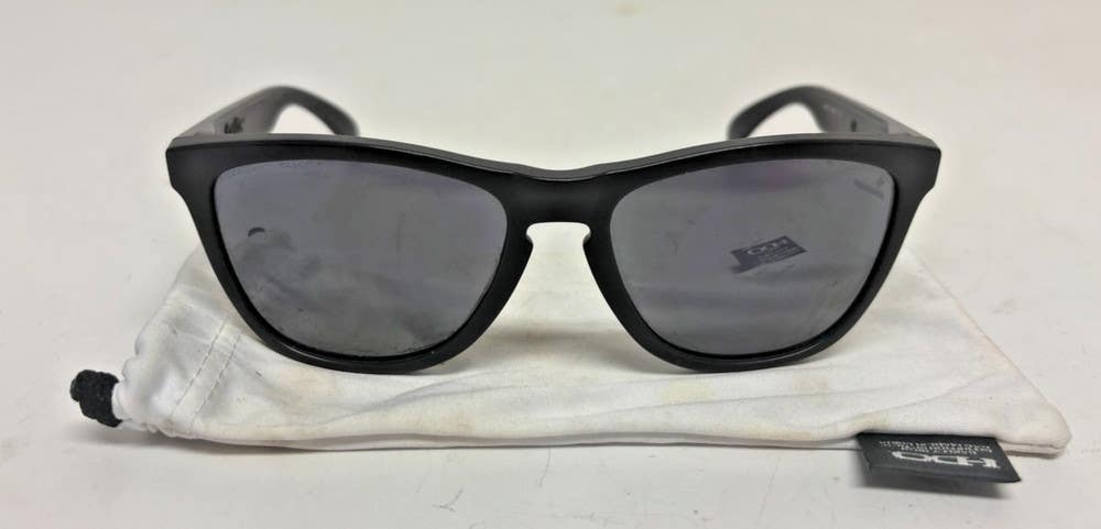 Oakley Frogskins Black Camouflage Sunglasses Gray Polarized Lenses Fast Shipping