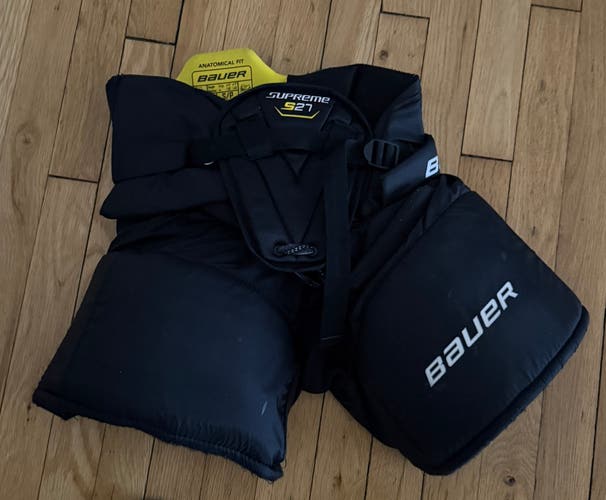 Junior Small Bauer S27 Hockey Goalie Pants (Used)