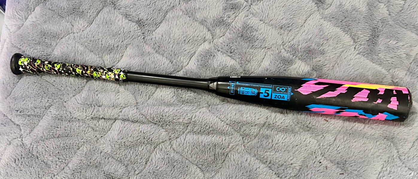 2022 DeMarini Zoa Glitch Composite USSSA Certified Bat (-5) 26 oz 31" (Used)
