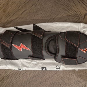 Leg guard / Ankle guard Bruce Bolt-- New