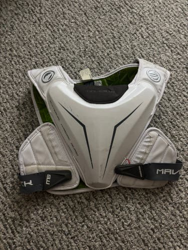 Medium Adult Maverik M5 Speed Pad Shoulder Pads (Used)