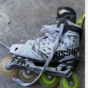 Mission Inhaler WM02 Inline Skates Wide Width Size 3 (Used)