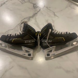 2020 CCM Super Tacks 9370 Hockey Goalie Skates Size 4