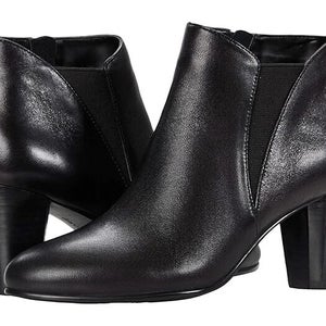 David Tate Pippy Boots Women 10.5 Black Leather Pointed Toe Ankle Bootie JOBB220
