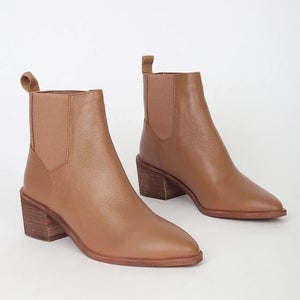 Chinese Laundry Filip Boots Women's US 6.5 Brown Leather Pull On Booties JOBB202