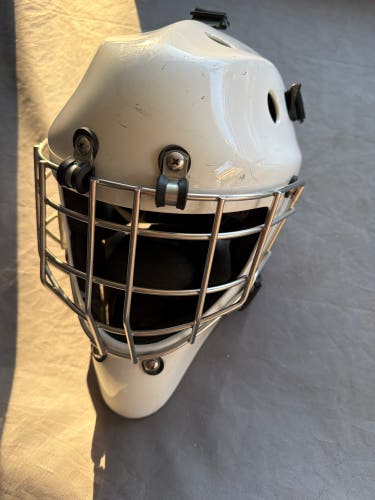 Junior Coveted Mask Coveted A5 Goalie Mask (Used)