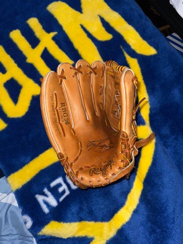 Rawlings Ken Griffey Jr Rbg36 Autograph model LH Outfield Baseball Glove 12.5" (Used)