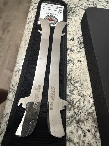 CCM Step Steel 263 mm (Used)