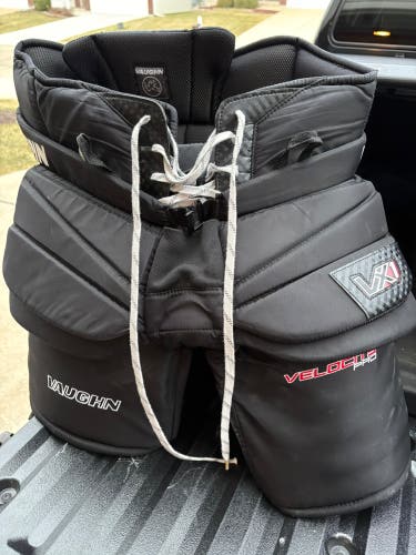 Vaughn Velocity VX1 Pro Hockey Goalie Pants (Medium)
