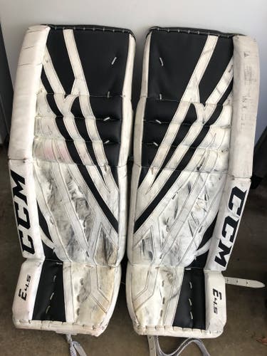 28" CCM EFlex 4.5 Goalie Leg Pads (Used)