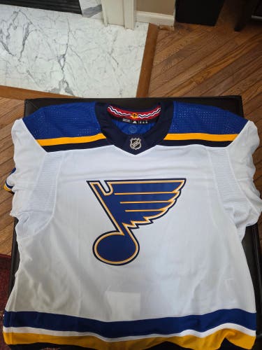 NEW Adidas MiC Authentic St. Louis Blues Team Issue Primegreen Jersey Size 56