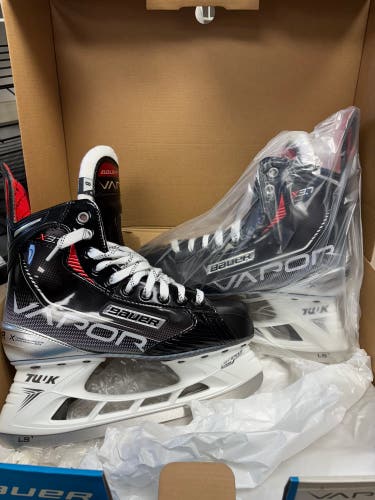 2021 Bauer Vapor X3.7 Hockey Skates Regular Width 8 (New)