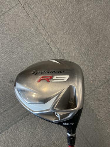 Used Taylormade R9 Mens Driver RH 10.5 Degree 11614-S000232397