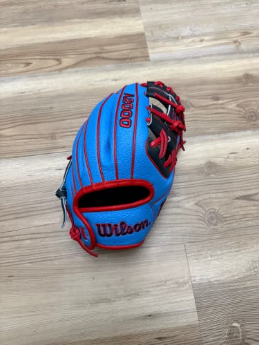 2025 Wilson A2000 RH Infield Baseball Glove 11" (New)