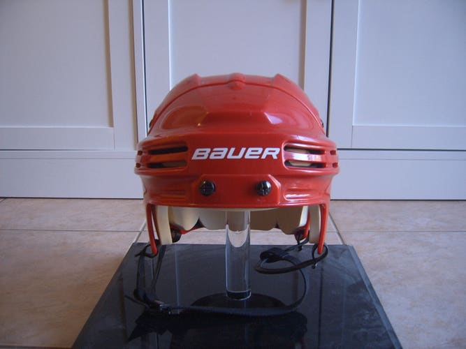 Good Condition Pro Stock Red Bauer 4500 Hockey Helmet sz Medium