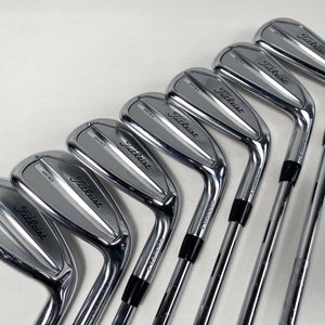 Titleist T200 2023 Iron Set 5-PW+GW True Temper AMT R300 Black Regular RH