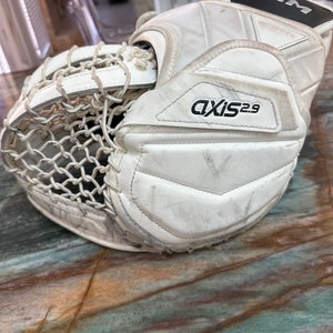 CCM Axis 2.9 (Used) Senior Regular