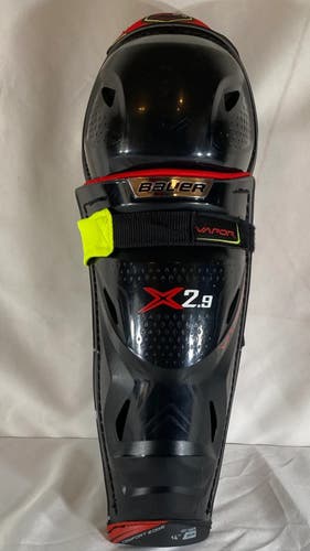 Senior Bauer Vapor X2.9 14" Shin Pads (New)