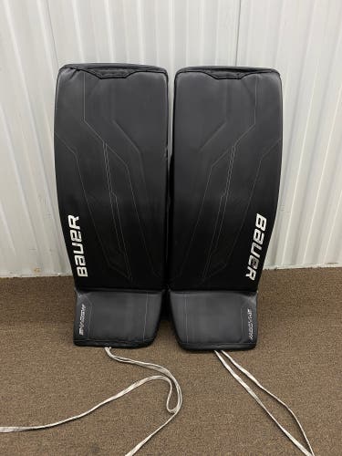 34" Bauer Supreme Shadow Goalie Leg Pads (Used)