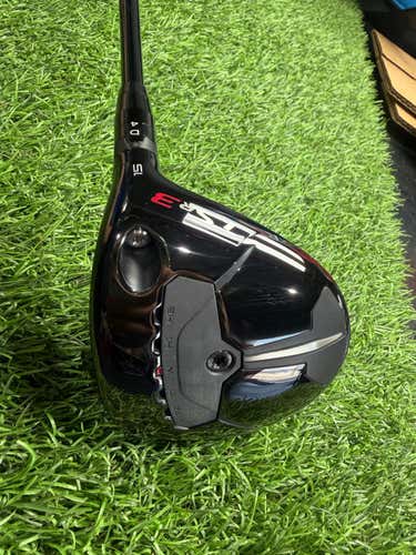 TITLEIST - TSR3 - 3 WOOD 15* - Graphite HZRDUS 6.0 - Stiff Flex - RH + Cover