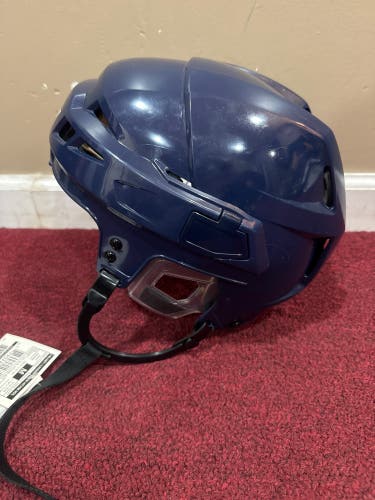 Medium CCM Vector V08 Helmet Pro Stock (New) Item#VO8B
