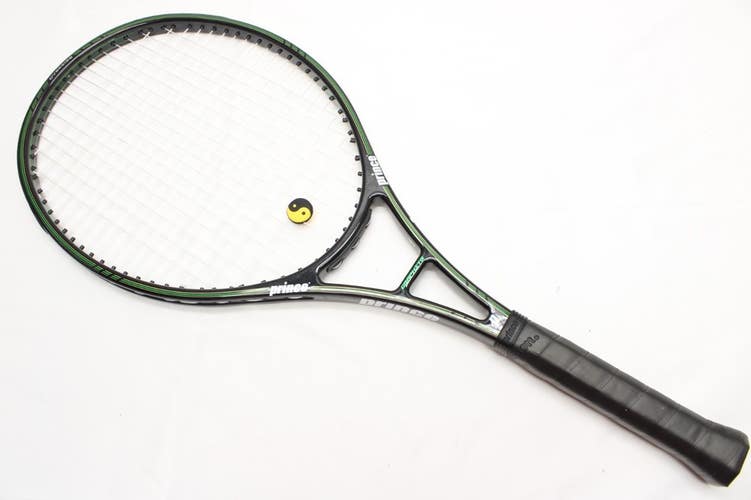 *USED* PRINCE CLASSIC GRAPHITE OVERSIZE TENNIS RACQUET (4 3/8) FROM A COLLECTOR