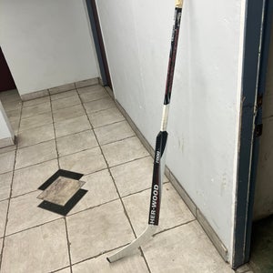 Senior Sher-Wood 7000 Regular Goalie Stick 27" Paddle (Used)