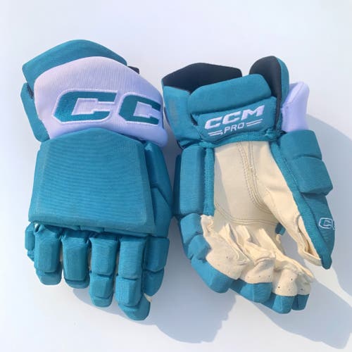 13" San Jose Sharks Barracuda Teal CCM HGTKPP Tacks Pro Stock Gloves *Read Full Description*
