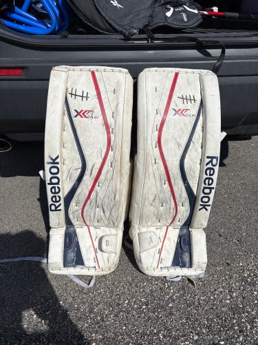 26" Reebok XLT 24 Goalie Leg Pads (Used)