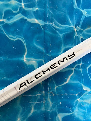 Warrior Alchemy STZ Lacrosse Shaft (New)