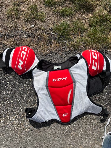 Large Senior CCM U+ 04 Shoulder Pads (Used)
