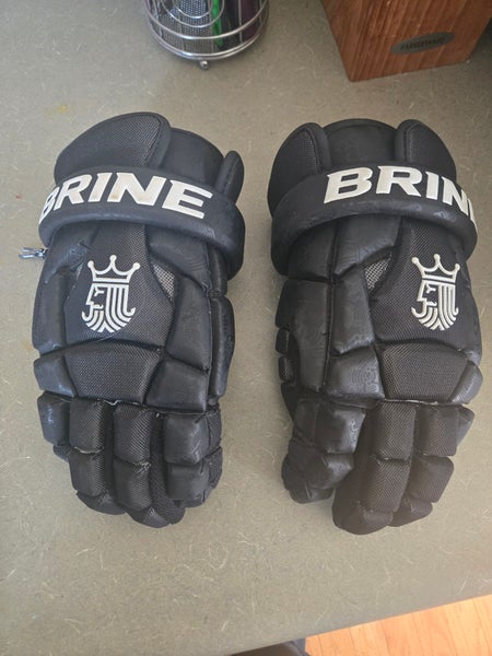Brine King Superlight II Lacrosse Gloves (New)