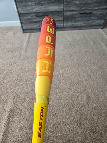 2025 Easton Hype Fire Composite USABat Certified Bat (-10) 21 oz 31" (Used)