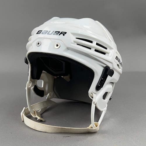 Bauer IMS 5.0 6 1/2" to 7 1/8" Junior Hockey Helmet