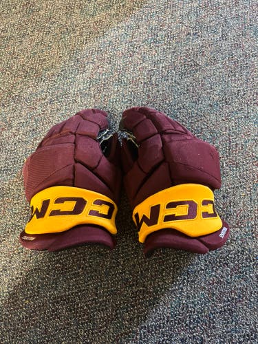 CCM JetSpeed FT8 Pro Gloves 14" Pro Stock (New)