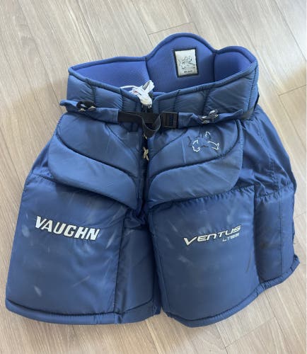 Senior Medium Vaughn Ventus lt88 Hockey Goalie Pants (Used)